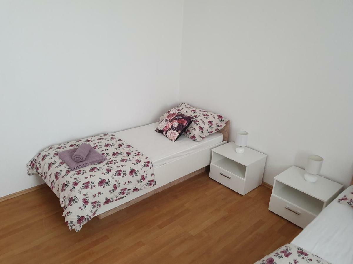 Holiday Home Kastela Village Kültér fotó